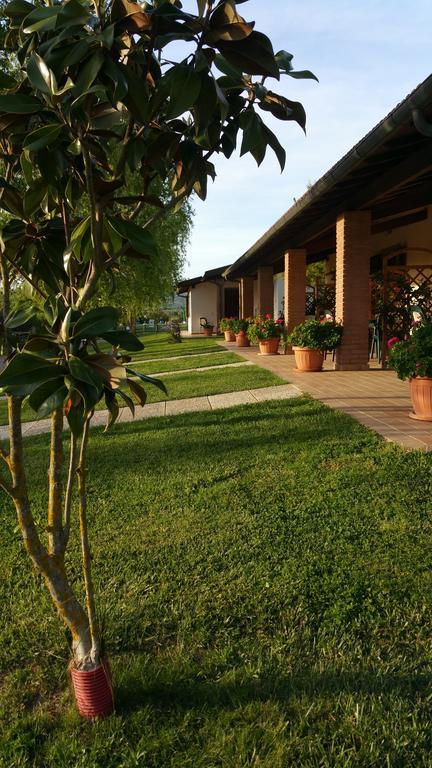 Agriturismo Arcobaleno Bagno Roselle Eksteriør billede