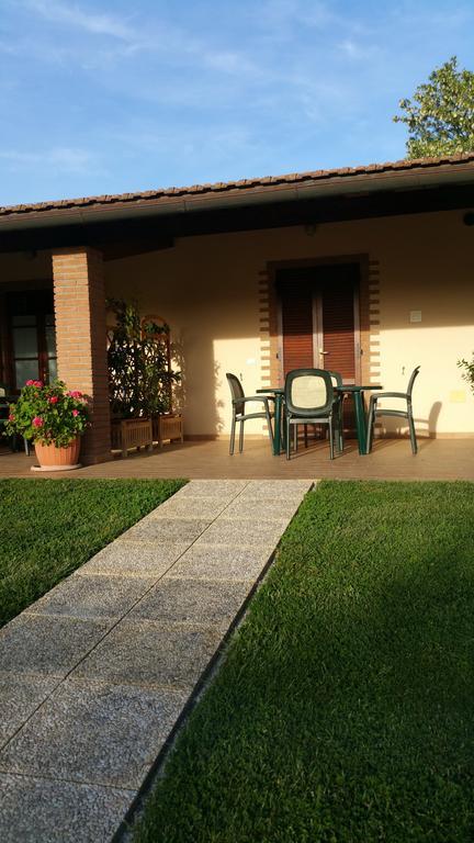 Agriturismo Arcobaleno Bagno Roselle Eksteriør billede