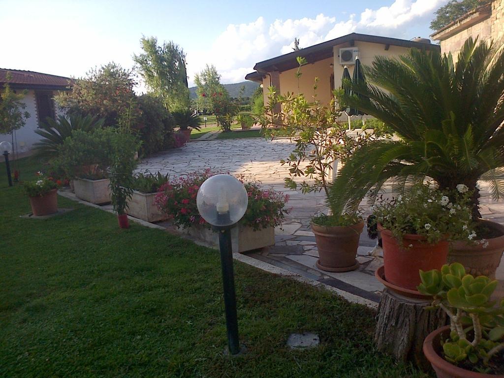 Agriturismo Arcobaleno Bagno Roselle Eksteriør billede