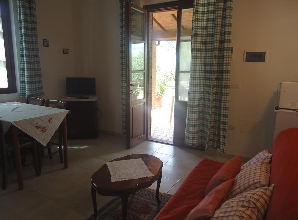 Agriturismo Arcobaleno Bagno Roselle Eksteriør billede